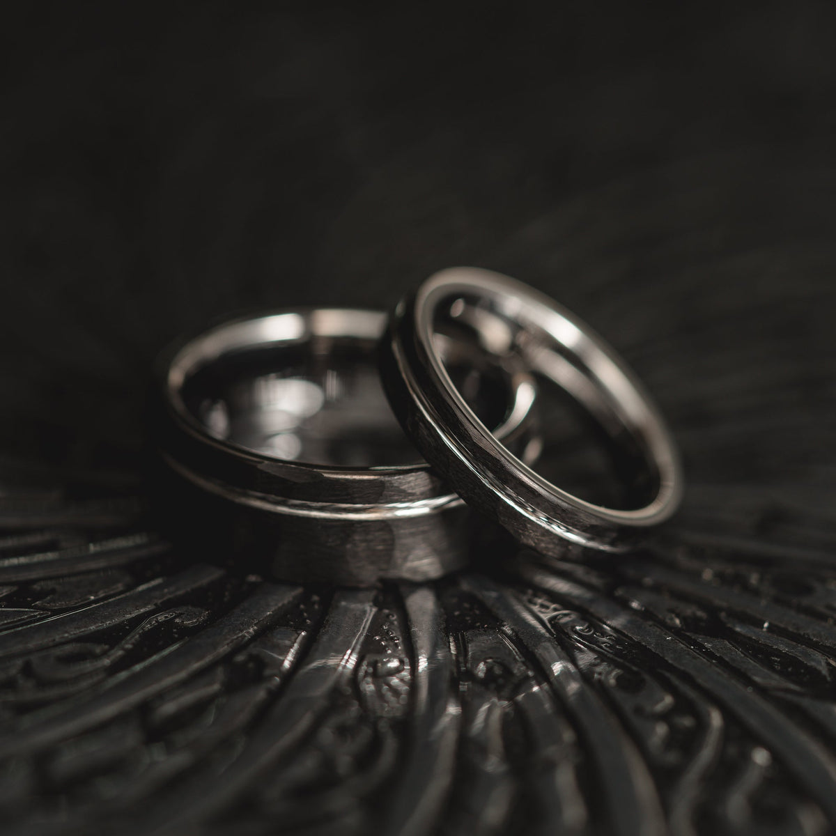 "Hex Forge" Hammered Tungsten Carbide- 4mm Womens- Black x Silver